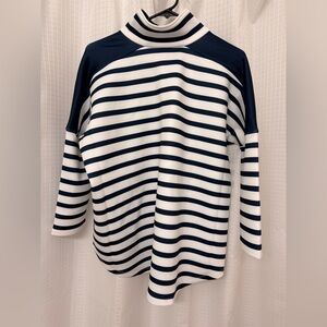 Tuckernuck Navy and White Striped Long Sleeve Top